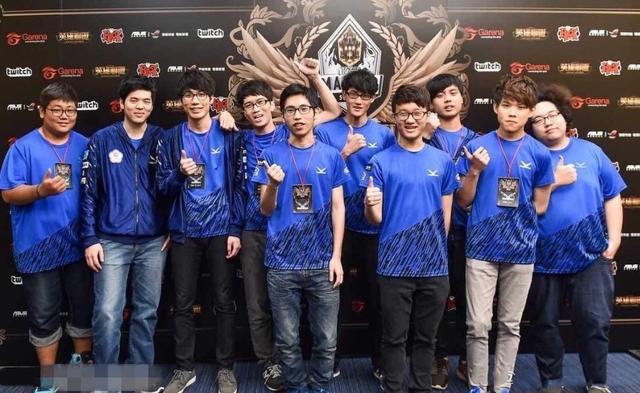 以艾克森 以艾克森