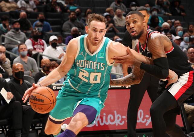 工作人员热 工作人员热