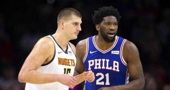 人道主义救 人道主义救