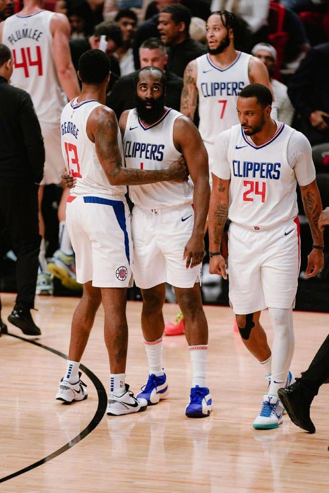 更是以U1 更是以U1